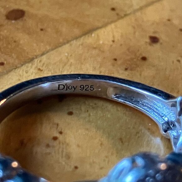 Natural Ruby Red Sapphire Sterling Silver Ring - Picture 5 of 8